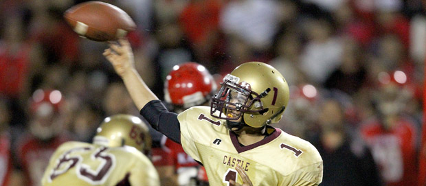 QB Brandon Makekau delivered a pass against Kahuku. (Jay Metzger / Special to the Star-Advertiser)