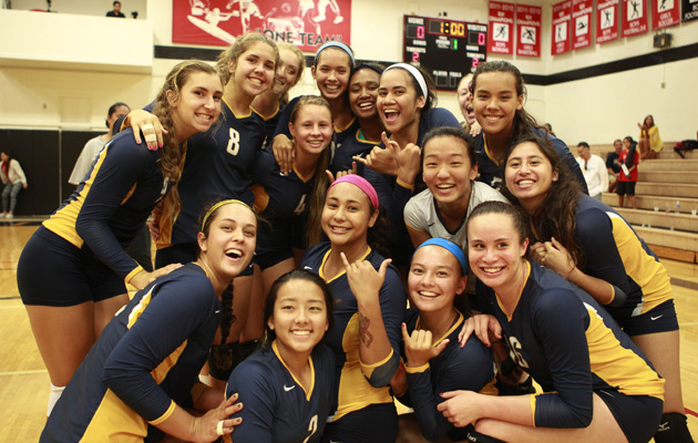Punahou players celebrated their victory at the Ann Kang Invitational on Aug. 17, 2013. (Krystle Marcellus / Star-Advertiser)