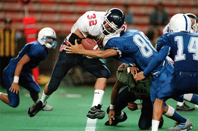 Lono Manners earned 127 yards rushing in Aiea coach Wendell Say's first year in 2000. Say wouldn't let another Seariders running back do it to him for seven more years.