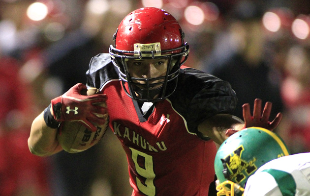 Kahuku running back Soli Afalava rumbled for yardage against Kaimuki. Photo by Krystle Marcellus / kmarcellus@staradvertiser.com