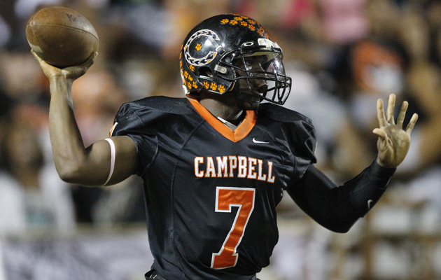Isaac Hurd has thrown for 1,656 yards for Campbell this season. (Krystle Marcellus / Star-Advertiser)