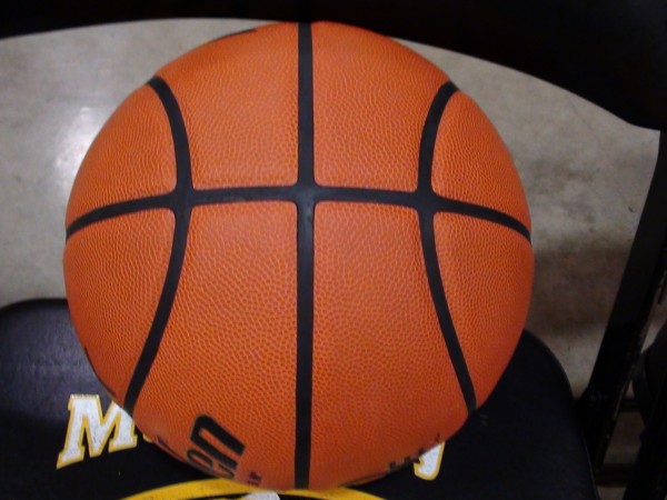 The question remains: Spalding TF-1000 composite or Baden? (Paul Honda / Star-Advertiser)