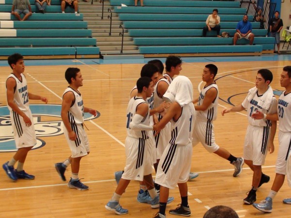 Kamehameha-Hawaii feeling good after a dominant first half. (Paul Honda / Star-Advertiser)