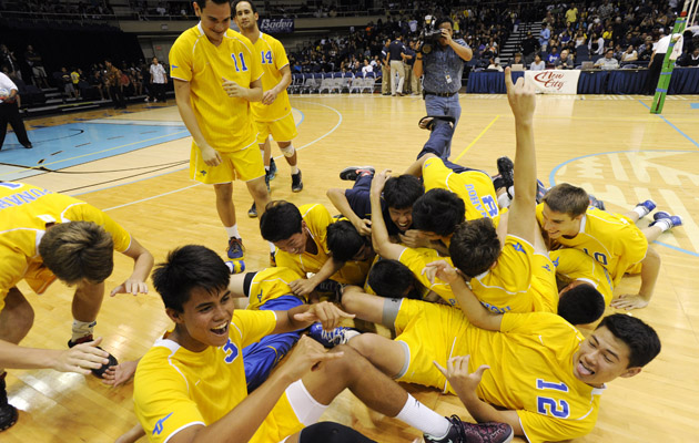 Punahou celebrated its third consecutive boys volleyball state championship 