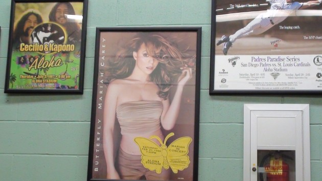What a coincidence. This Mariah Carey poster is in the lobby area of the stadium. She and Nick Cannon announced their split today. If two nice people like them can't stay together, what's the use? 