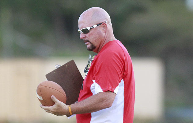 Lee Leslie (3-0) joined Walter Santiago and Waldemar Doane as the only undefeated prep football coaches since 1973. Honolulu Star-Advertiser photo by Cindy Ellen Russell