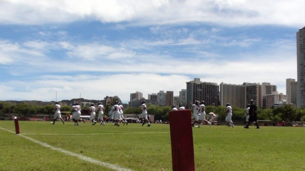 Saint Louis and ‘Iolani warming up on a blazing hot afternoon. 