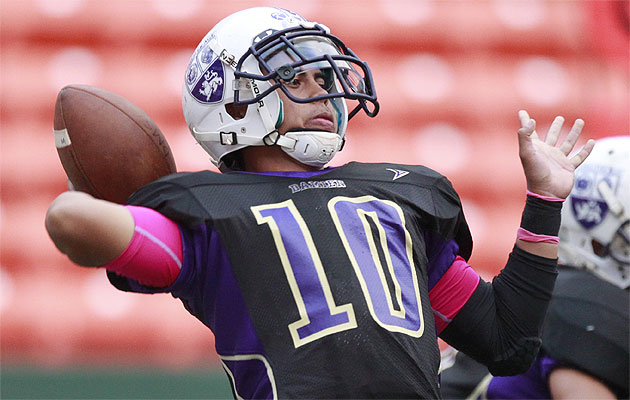 Damien's Dallas Labanon gets to air it out when opponents stack the box. George Lee / Star-Advertiser