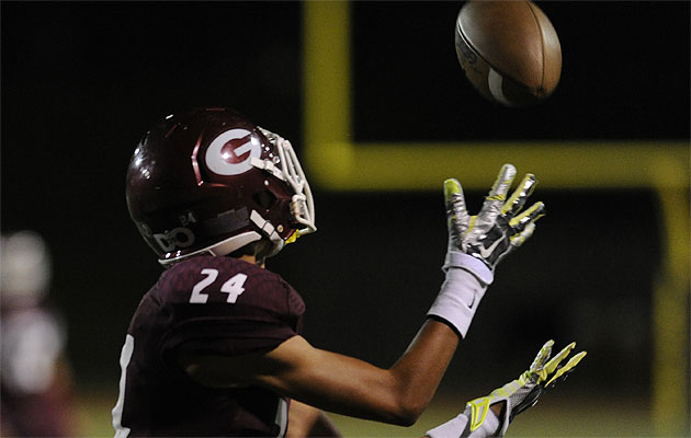 Keola Kealoha and Farrington are getting ready to take on Maui. Bruce Asato / Star-Advertiser