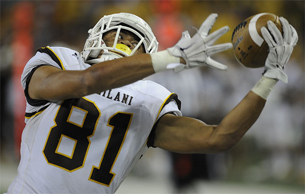 Mililani senior wide receiver Kalakaua Timoteo has been cleared to play in the Trojans' regular-season finale at Moanalua on Friday. Bruce Asato / Honolulu Star-Advertiser.