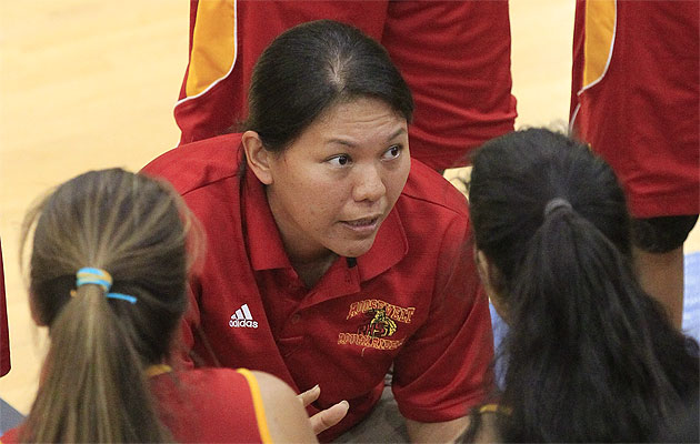 Roosevelt coach Hinano Higa, pictured in 2014, led the Rough Riders to a fourth place state-tournament finish in 2015. Cindy Ellen Russell / Honolulu Star-Advertiser.