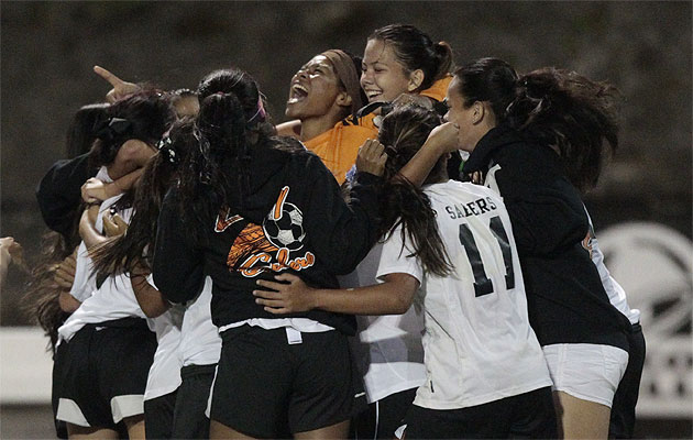 Campbell celebrates scoring the winning goal against Moanalua in the OIA championship game. Krystle Marcellus / Star-Advertiser