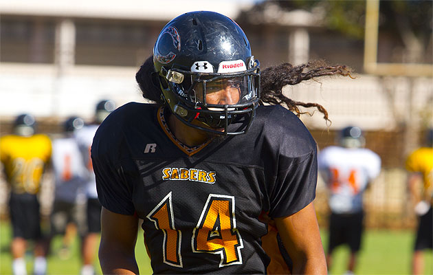 Solomon Matautia adds to UH's haul of local talent. Photo by Dennis Oda / Star-Advertiser