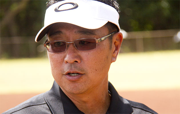 Corey Okamura went 4-11 in his final season as Iolani's softball coach. Dennis Oda / Star-Advertiser
