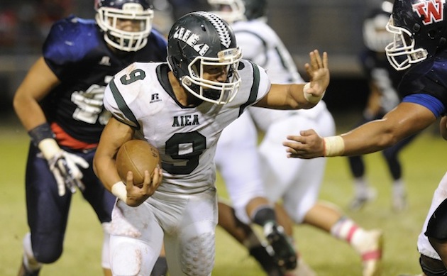 Aiea's Kodi Ongory-Mathias led Na Alii in rushing in 2014. Photo by Bruce Asato/Star-Advertiser.