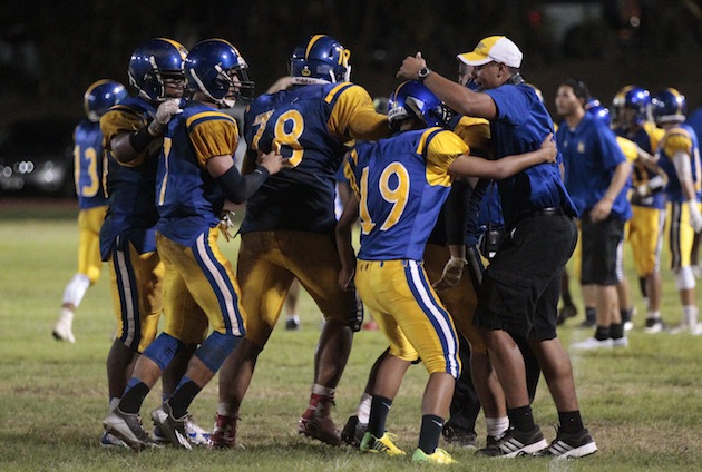 Kaiser's win over Kahuku in 2014 was its first against the Red Raiders in 25 years. Photo by Krystle Marcellus/Star-Advertiser.