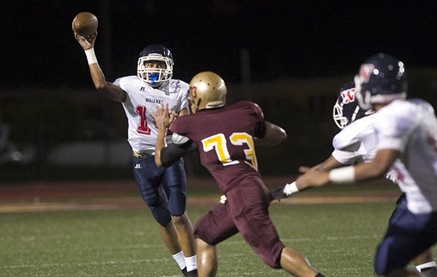 Waianae QB Jaren Ulu is one reason the Seariders have cracked the Star-Advertiser Top 10. Photo by Cindy Ellen Russell/Star-Advertiser.