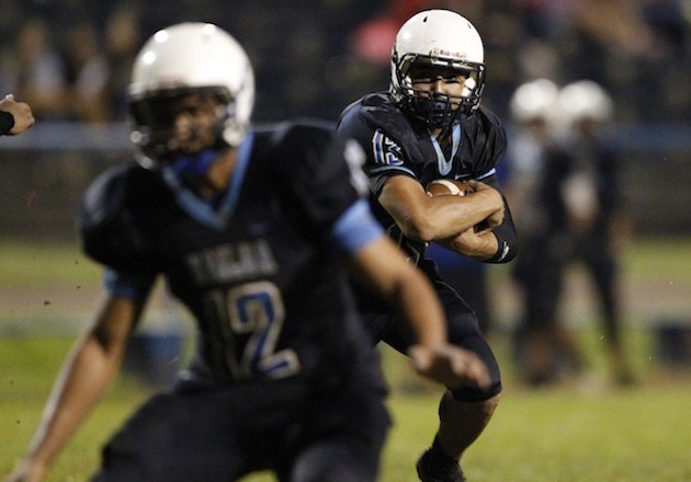 Can the Kailua Surfriders make it a 5-0 start to the season tonight against Campbell? Photo by Jamm Aquino/Star-Advertiser.