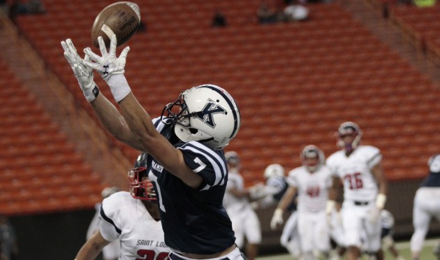 Kamehameha's Kumoku Noa finished with 1,200 receiving yards in nine games this season. Photo by Jamm Aquino/Star-Advertiser