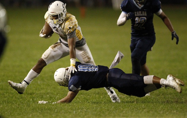 Mililani's Vavae Malepeai rushed for a school record 272 yards in a win over Moanalua two weeks ago. Photo by Jamm Aquino/Star-Advertiser.