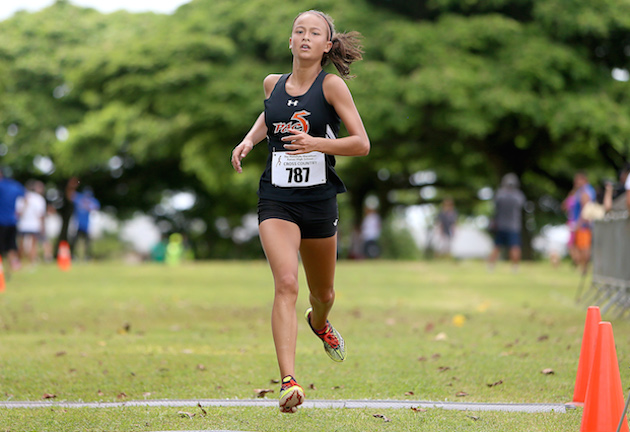 Pac-Five sophomore Jordan Jones is the ILH girls cross country runner of the year. Photo by Jay Metzger/Special to the Star-Advertiser.