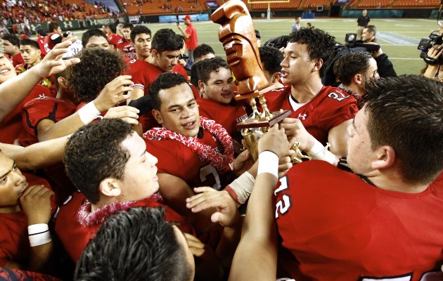 Kahuku got its championship trophy in 2015 in Division I. It is one of six teams competing for the Open Division state title in 2016. Photo by Jamm Aquino/Star-Advertiser.