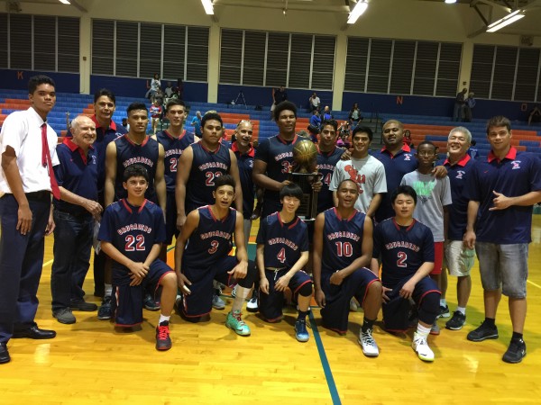 Saint Louis Crusaders, champions of the 2015 Pete Smith Classic. 