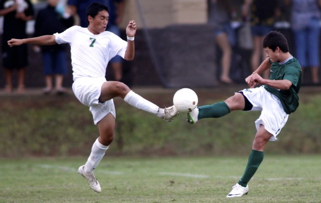 Mid-Pacific senior Tyler Allen, right, was a Honolulu Star-Advertiser All-State first team choice this spring in Jayson Abe's last season at the helm. Allen's teammates wiil play for new coach Kurt Kagawa next season. Krystle Marcellus / Honolulu Star-Advertiser.