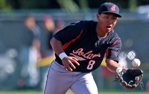 ‘Iolani shortstop Matt Campos is going to play baseball for the University of San Francisco next spring. Darryl Oumi / Special to the Honolulu Star-Advertiser.