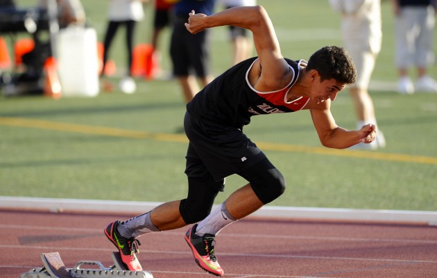 Iolani's Avery Curet exploded out of the blocks on Saturday. Bruce Asato / Star-Advertiser