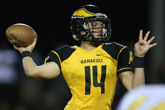 Nainoa Banks returns at QB to lead the Golden Hawks' jump to Division I. Photo by Darryl Oumi/Special to the Star-Advertiser.