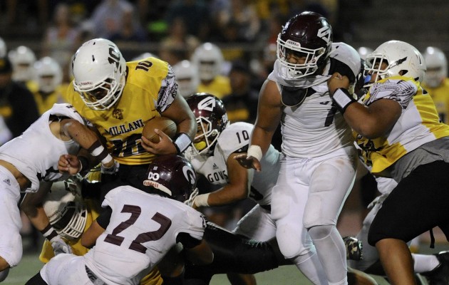 Farrington's defense has been tough allowing 20 points in its last two games.. Bruce Asato/Star-Advertiser.
