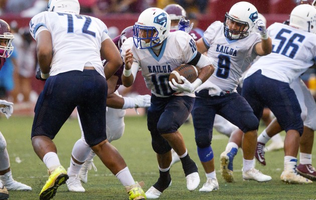 Kailua's Mark Lagazo has had to take over at QB this season due to injury. Photo by Cindy Ellen Russell. 