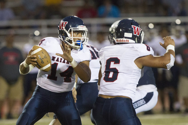 Waianae QB Jaren Ulu came up with big plays in the second half, including a 54-yard TD pass in the final 2 minutes to beat Kamehameha in the season opener. Photo by Cindy Ellen Russell/Star-Advertiser.