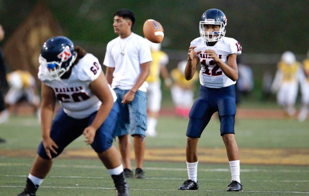 Waianae and Mililani are playing for a spot in the Open tournament tonight. George Lee / Star-Adveriser