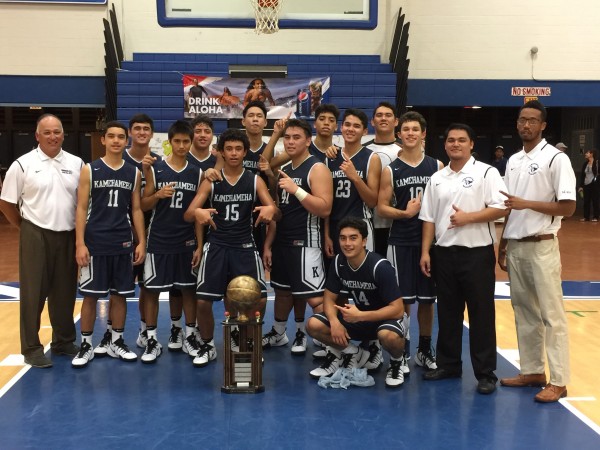 The Kamehameha Warriors defeated the Kailua Surfriders 50-38 to capture the Surfrider Holiday Classic championship. Saturday, Dec. 3, 2016.
