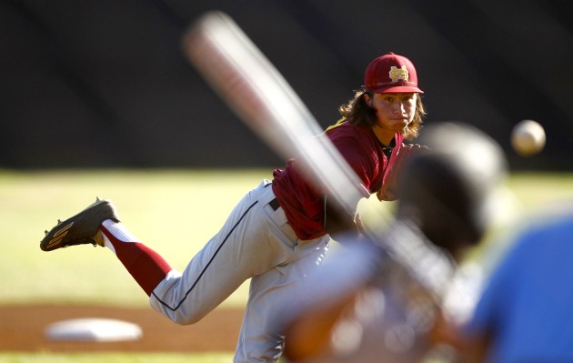 Maryknoll senior ace Matthew Dunaway fires a pitch during the first inning against Punahou. In seven innings, he allowed no earned runs and struck out five. Jamm Aquino/Star-Advertiser