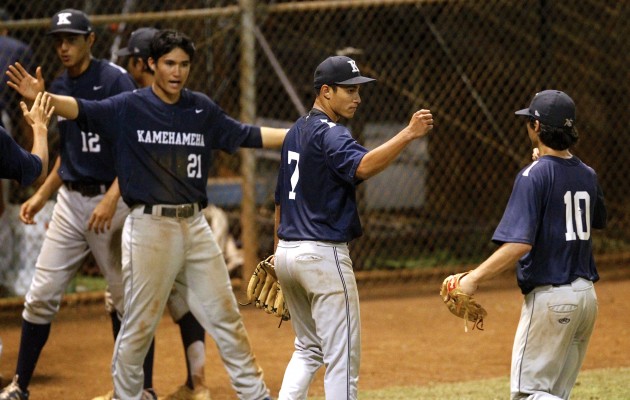 Kamehameha junior pitcher Li'i Pontes pumped his fist while congratulating his teammates during a win over 'Iolani. Photo by Jamm Aquino/Star-Advertiser.