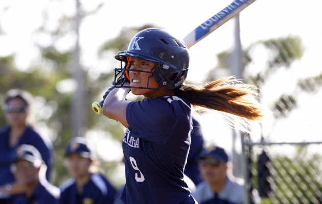 Kamehameha's Rayla Jacobs-Kea smoked an RBI single in a game against Punahou this season. Photo by Cindy Ellen Russell/Star-Advertiser.