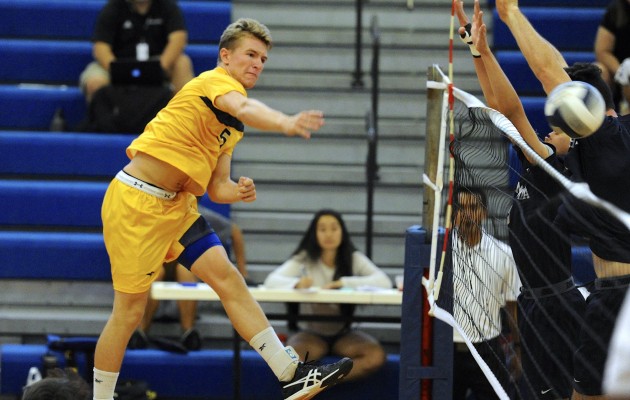 Punahou's Ethan Siegfried hopes to lead the Buffanblu to another boys volleyball state title. Bruce Asato / Star-Advertiser