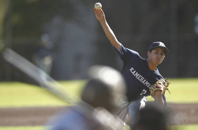 Kamehameha junior right-hander Li'i Pontes gave up one run in five innings to help the Warriors beat Mid-Pacific 6-1 on Monday. Photo by Jamm Aquino/Star-Advertiser.