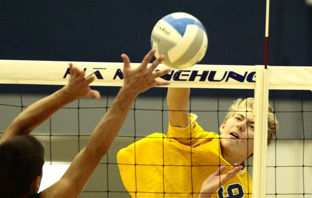 Punahou outside hitter Ryan Wilcox was named most outstanding player in the 2017 Division I state tournament. Photo by Jamm Aquino/Star-Advertiser.
