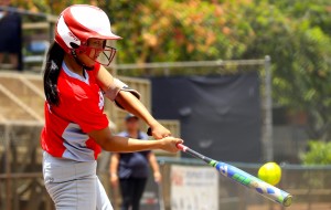 Lahainaluna's Nohili Hong (12) hit a home run in the first inning on Thursday. Cindy Ellen Russell / Star-Advertiser